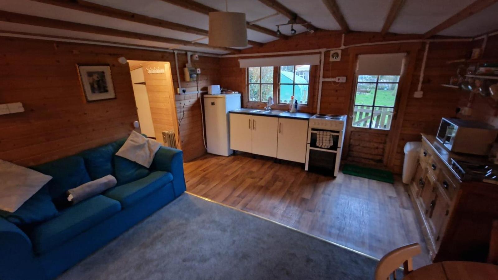 The Cabin - A Very Quiet Location Pewsey Exterior foto